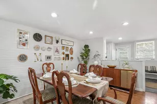 124 W Old Elm Rd, Lake Forest, IL 60045 - Photo 13