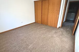 884 N Prairie Ave, Joliet, IL 60435 - Photo 25