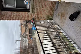 1301 S Fairfield Ave, Chicago, IL 60608 - Photo 21