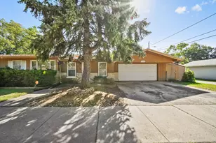 15100 Irving Ave, Dolton, IL 60419 - Photo 3