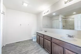 1019 Freeman St, Plano, IL 60545 - Photo 19