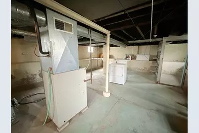 1121 E Main Street, Streator, IL 61364 - Photo 15