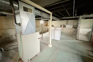 1121 E Main St, Streator, IL 61364 - Photo 15