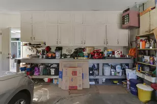 3 Kenfield Cir, Bloomington, IL 61704 - Photo 35