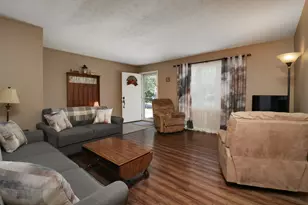 3 Kenfield Cir, Bloomington, IL 61704 - Photo 15