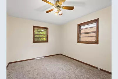 229 Flintridge Drive, Rockford, IL 61107 - Photo 9