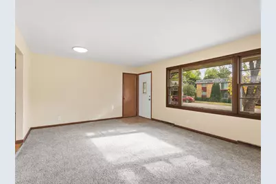 229 Flintridge Drive, Rockford, IL 61107 - Photo 7