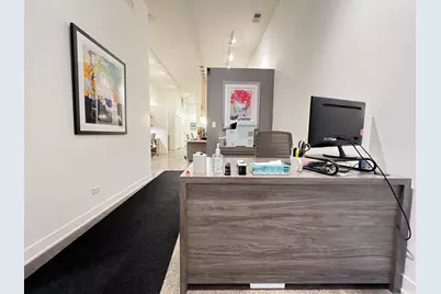 1419 W Belmont Avenue, Chicago, IL 60657 - Photo 29