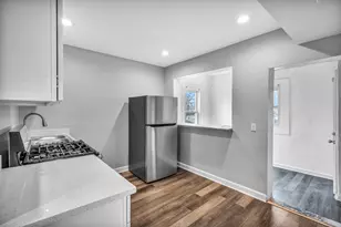 9219 S Greenwood Ave, Chicago, IL 60619 - Photo 5