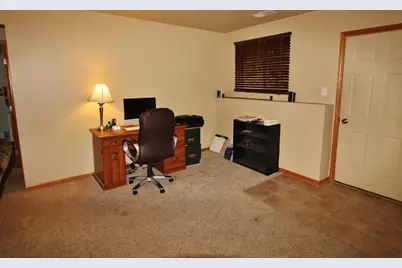 1445 Scott Circle, Morris, IL 60450 - Photo 11