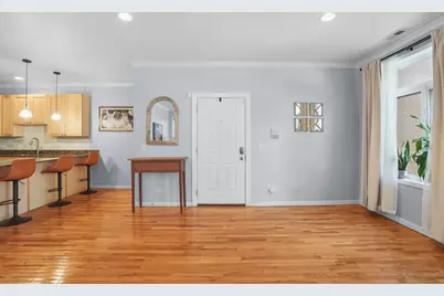 633 E Bowen Avenue #1E, Chicago, IL 60653 - Photo 5