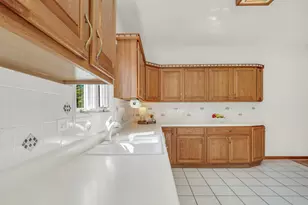 1075 Suffolk Ct, Gurnee, IL 60031 - Photo 23