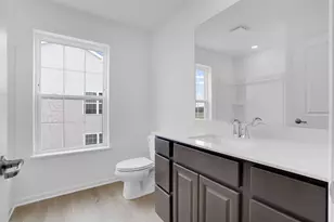 167 Henderson St, Oswego, IL 60543 - Photo 9