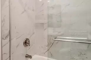 1535 W Estes Ave, Chicago, IL 60626 - Photo 27