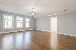 1535 W Estes Ave, Chicago, IL 60626 - Photo 5