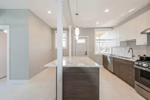 1535 W Estes Ave, Chicago, IL 60626 - Photo 15