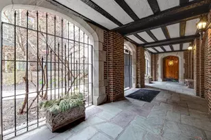 6342 N Sheridan Rd, Chicago, IL 60660 - Photo 3