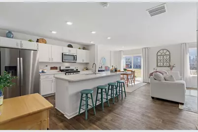 717 Wellington Lane, Cary, IL 60013 - Photo 3