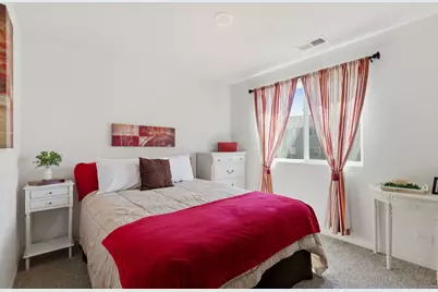 717 Wellington Lane, Cary, IL 60013 - Photo 17