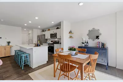 717 Wellington Lane, Cary, IL 60013 - Photo 9