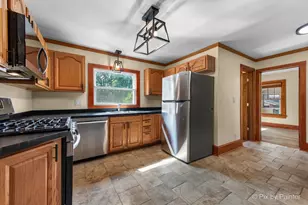 503 N River Rd, Fox River Grove, IL 60021 - Photo 7