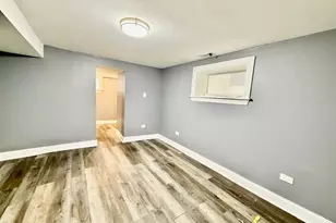 7823 S Morgan St, Chicago, IL 60620 - Photo 7