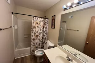 1645 Victoria Park Cir, Aurora, IL 60504 - Photo 11