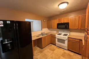 1645 Victoria Park Cir, Aurora, IL 60504 - Photo 5