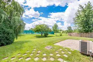 123 Dunton Ct, Mundelein, IL 60060 - Photo 13