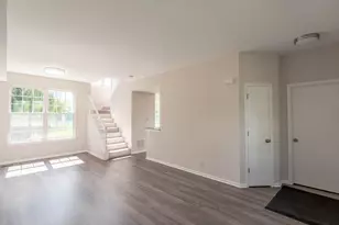 123 Dunton Ct, Mundelein, IL 60060 - Photo 3