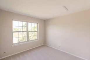 123 Dunton Ct, Mundelein, IL 60060 - Photo 9