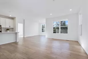 40 Tournament Dr, Hawthorn Woods, IL 60047 - Photo 7