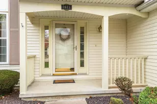 1015 Sawgrass Dr, Normal, IL 61761 - Photo 9