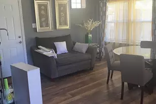 9157 S Marquette Ave, Chicago, IL 60617 - Photo 19