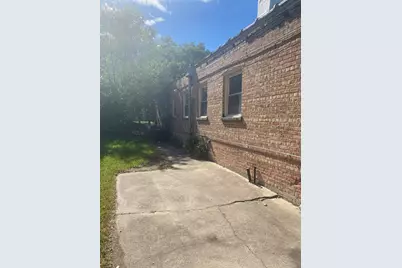 9157 S Marquette Avenue, Chicago, IL 60617 - Photo 25