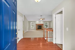 2004 Emerald Dr, Champaign, IL 61822 - Photo 5