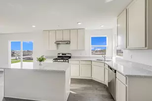 488 Endicott Rd, South Elgin, IL 60177 - Photo 9