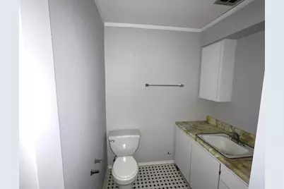 5488 S Everett Avenue #2, Chicago, IL 60615 - Photo 23