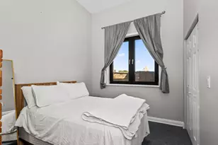 2421 W Warren Blvd, Chicago, IL 60612 - Photo 7