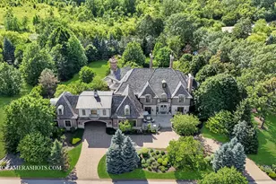 8 Brooke Ln, South Barrington, IL 60010 - Photo 5