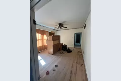 8150 S Oglesby Avenue, Chicago, IL 60617 - Photo 9