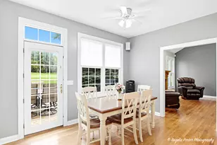 9 Bordeaux Ct, Oakwood Hills, IL 60013 - Photo 17