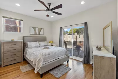 450 E Bowen Avenue #2W, Chicago, IL 60653 - Photo 11