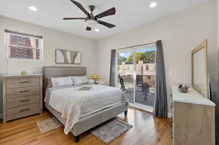 450 E Bowen Ave, Chicago, IL 60653 - Photo 11