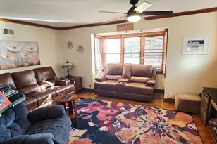 10840 S Ridgeland Ave, Worth, IL 60482 - Photo 13