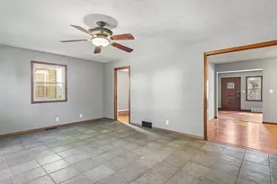 2910 19th Ave, Rockford, IL 61108 - Photo 13