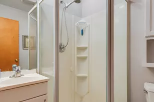 2004 Boehme St, Lockport, IL 60441 - Photo 13