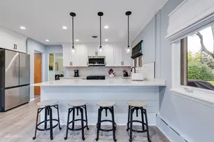 2004 Boehme St, Lockport, IL 60441 - Photo 3