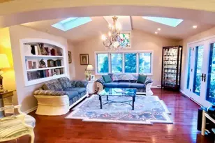 1210 Hawthorne Ln, Hinsdale, IL 60521 - Photo 11