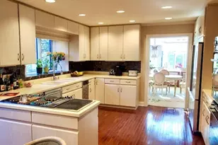 1210 Hawthorne Ln, Hinsdale, IL 60521 - Photo 13